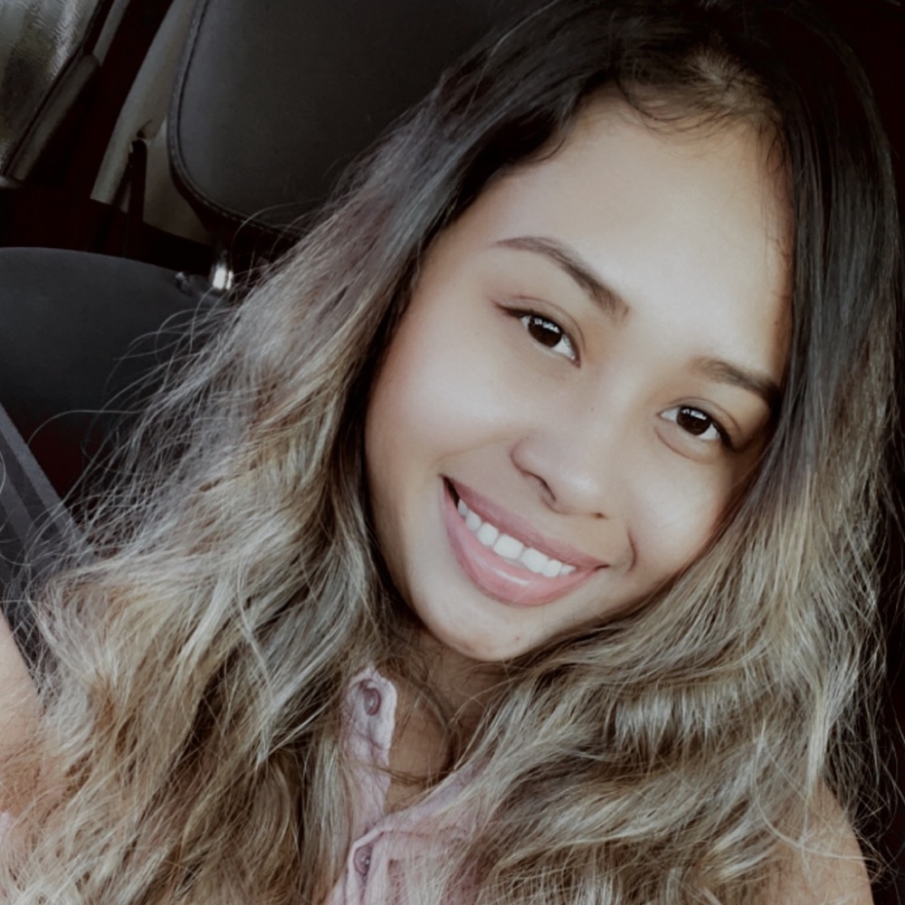 Meet your Posher, Stephanie